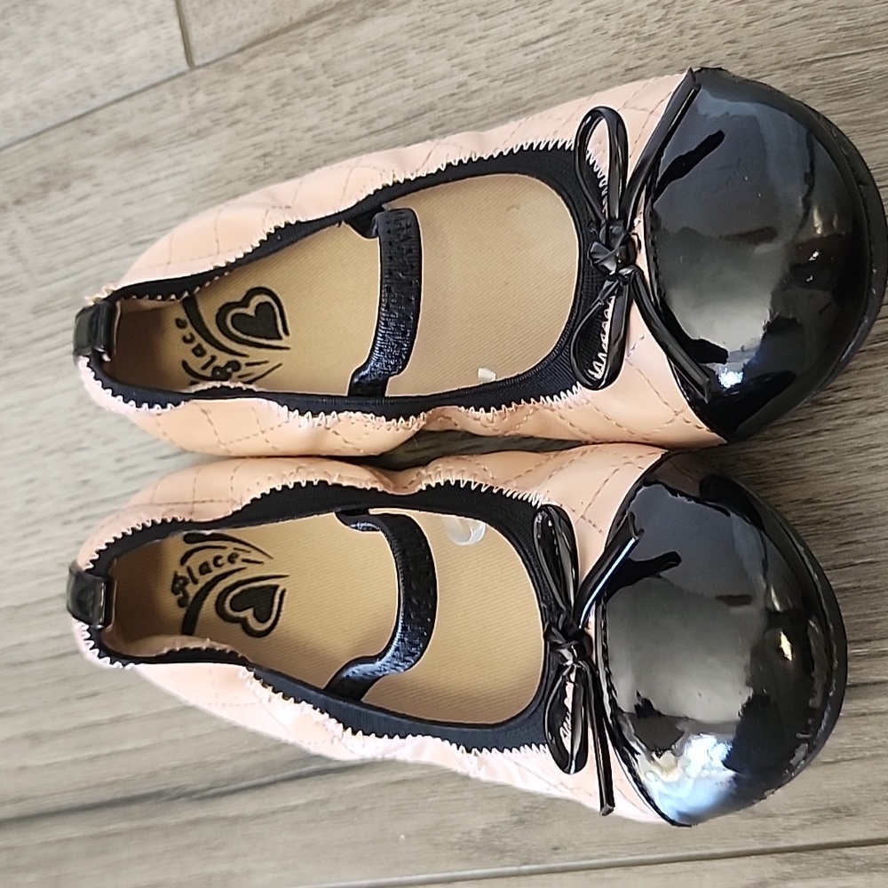 Quilted CHILDREN'S PLACE SHOES size 10